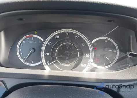 2016 Honda Accord Lx z USA, uszkodzony, nr VIN 1HGCR2F31GA084710